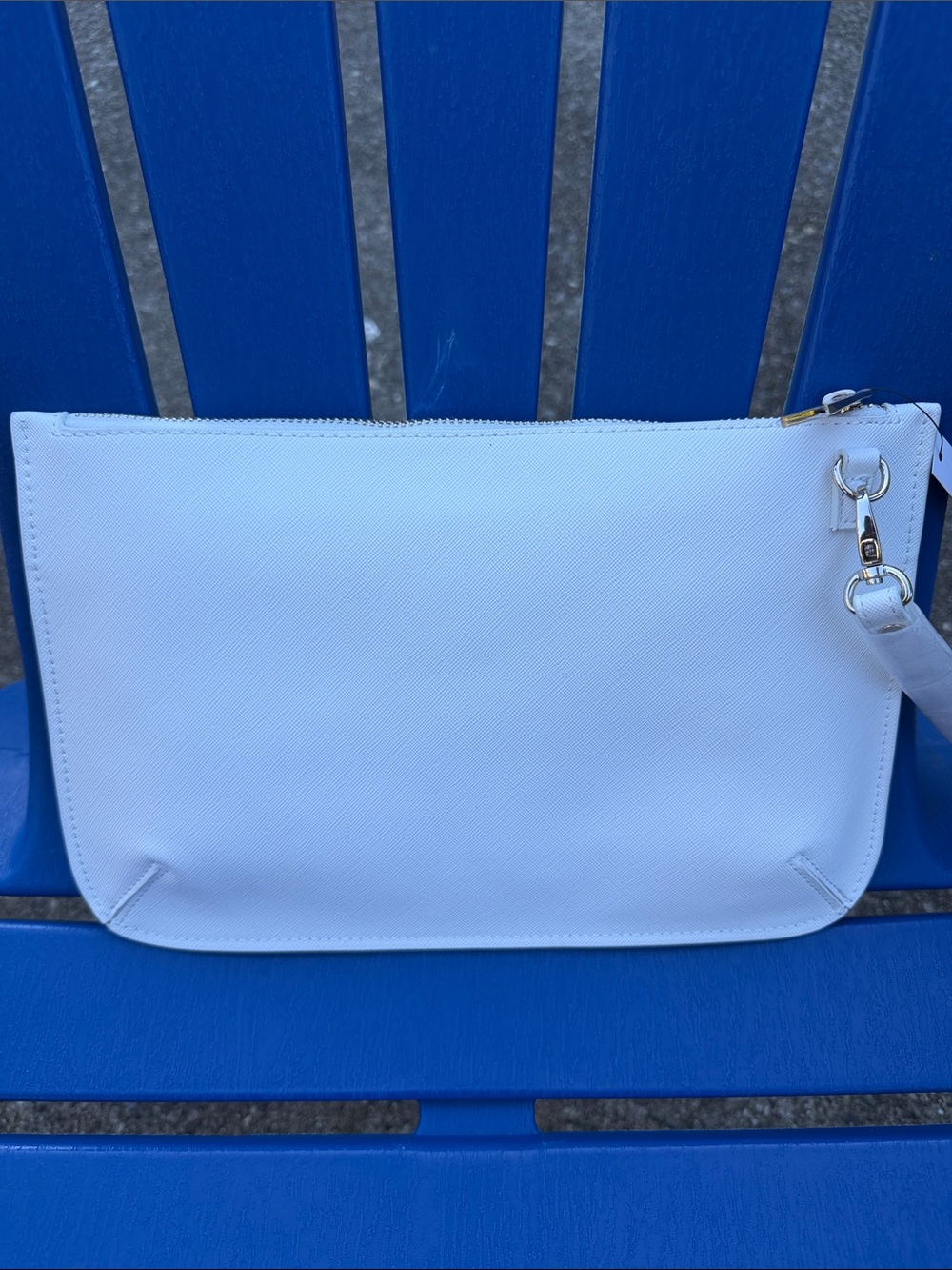 White Floral Studded Wristlet Clutch - Picture 3 of 6